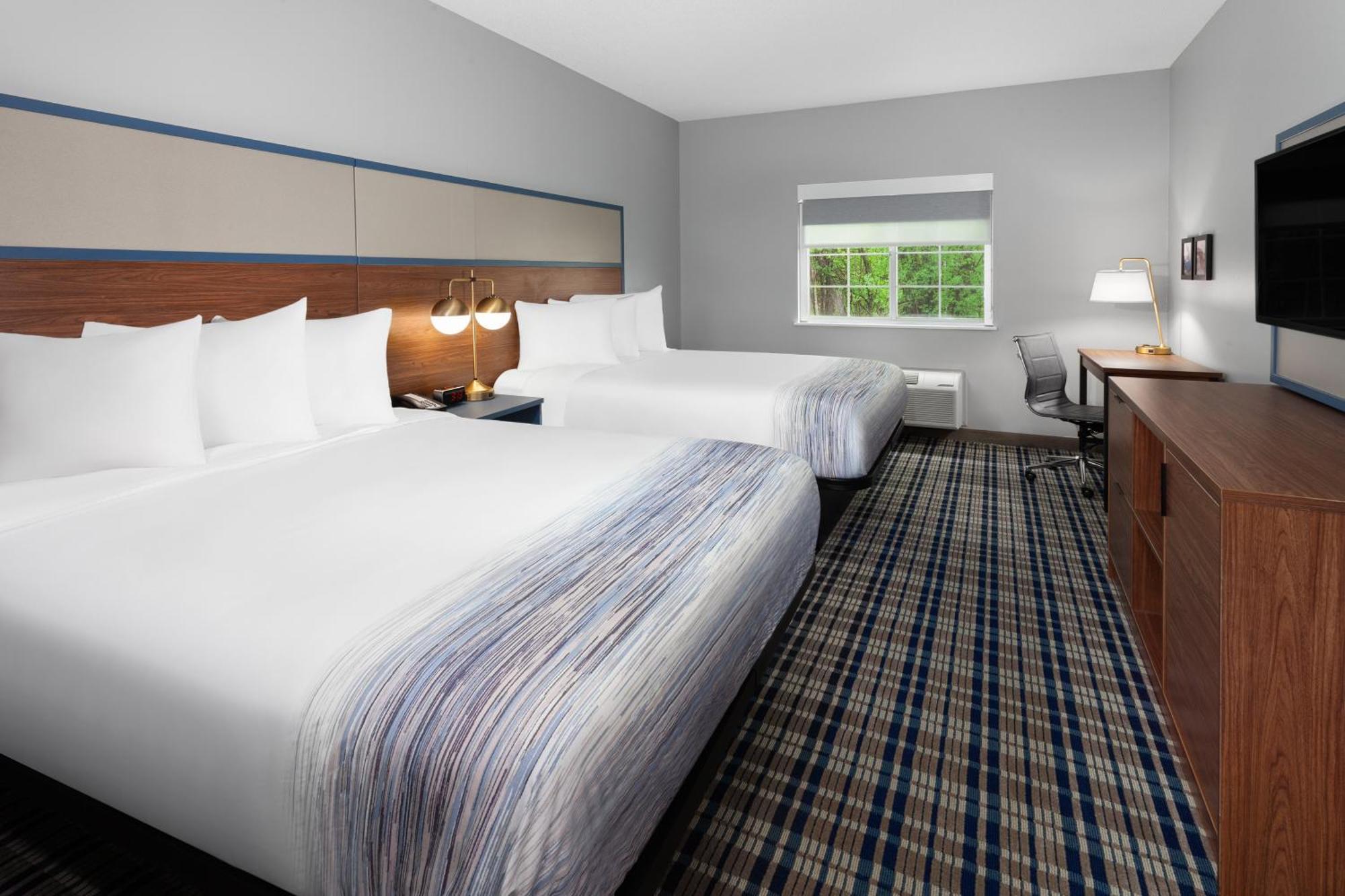 Americinn By Wyndham Eagle River Downtown Exterior photo